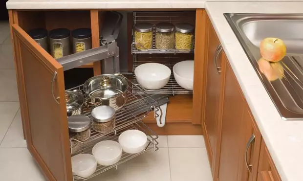 Como Organizar Armário de Cozinha: Otimize o Seu Espaço
